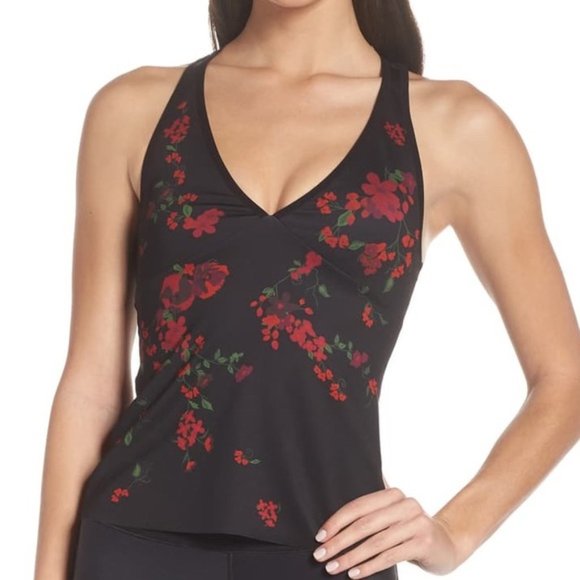 NWOT Ultracor Fusion Madrid Tank Small - Picture 2 of 10